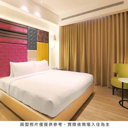 Royal Group Hotel Bo Ai Branch Kaohsiung Exterior photo