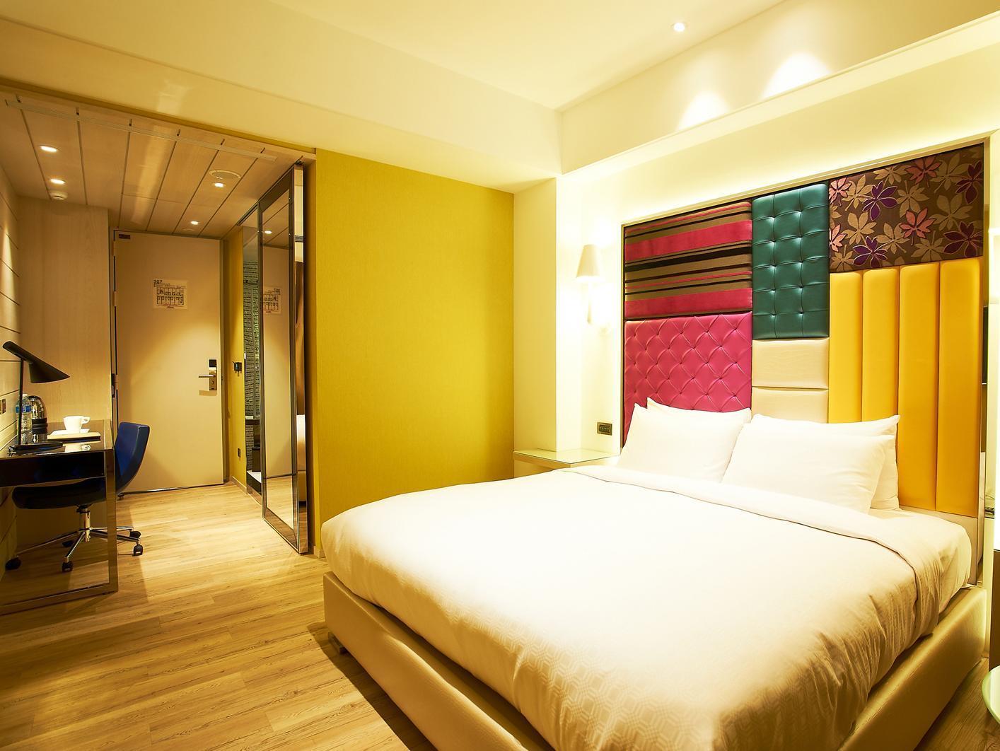 Royal Group Hotel Bo Ai Branch Kaohsiung Exterior photo